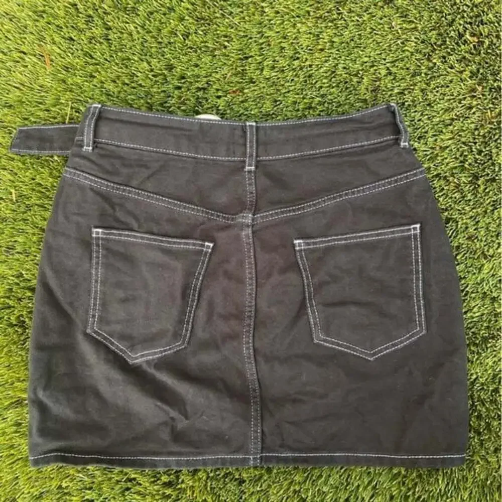 BDG‎ Urban Outfitters Black Denim Mini Skirt Button Fly Belted Sz S